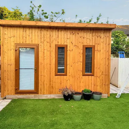 Spacious Family Friendly 4Br Home Near Wexford Town Exterior photo