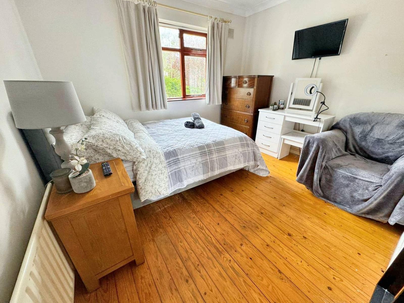 Casa vacanze Spacious Family Friendly 4br Near Town *