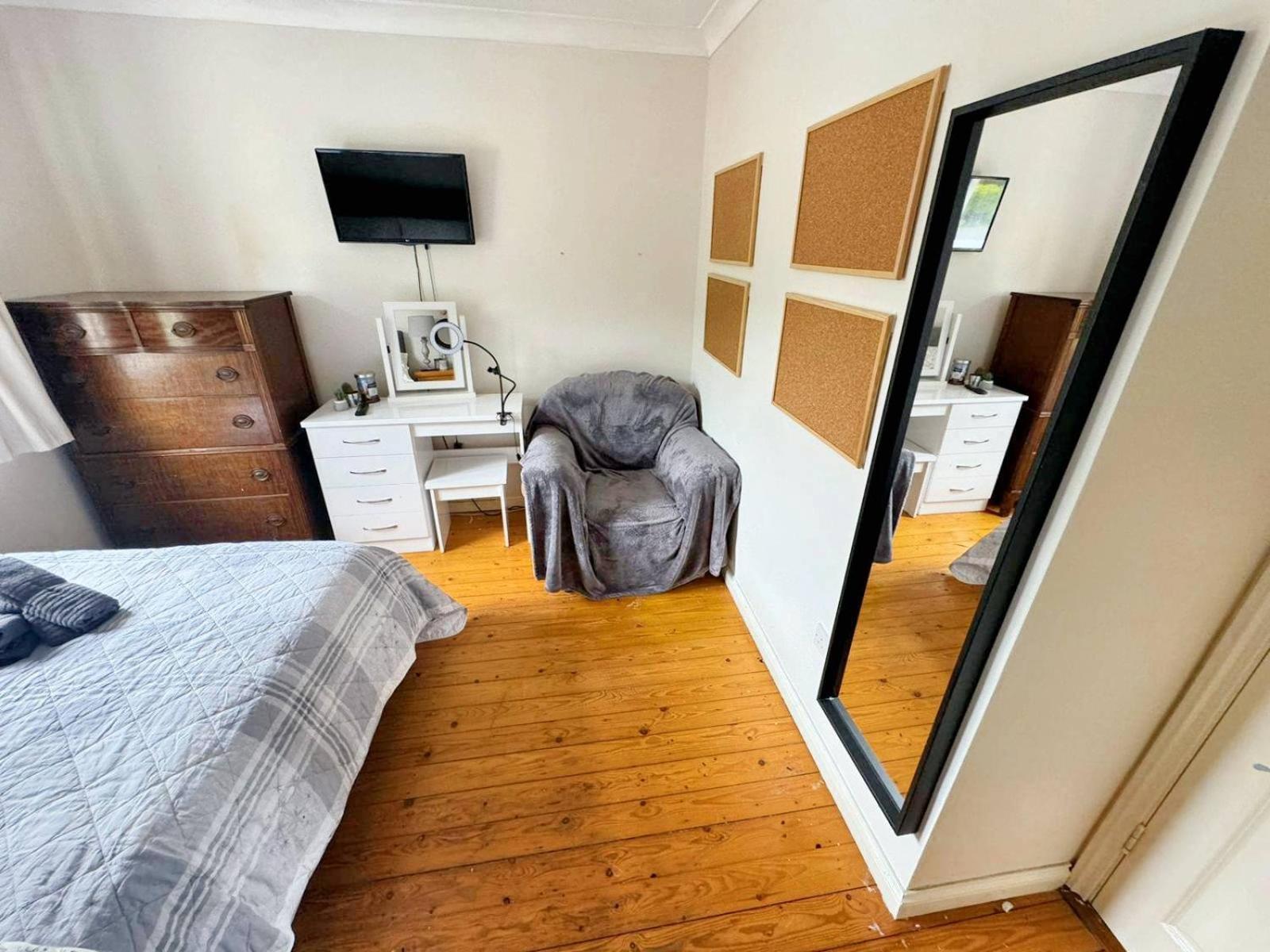 Spacious Family Friendly 4br Near Town Casa vacanze